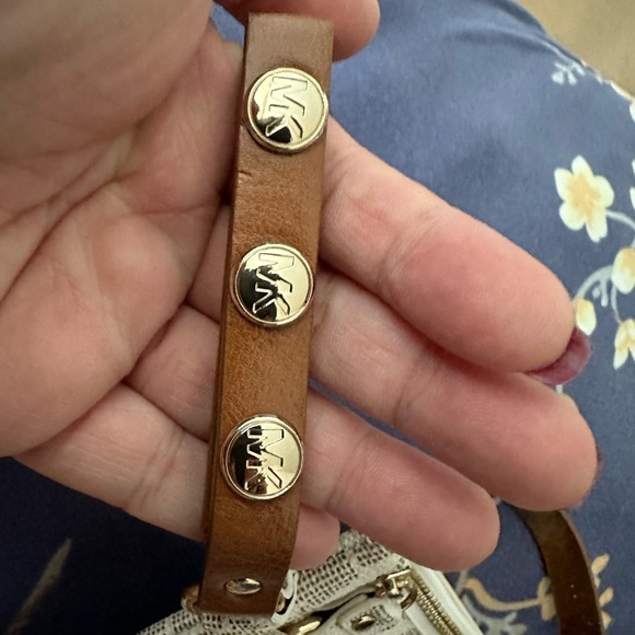 Michael Kors Waistbag/Fannybag - Picture 2 of 4